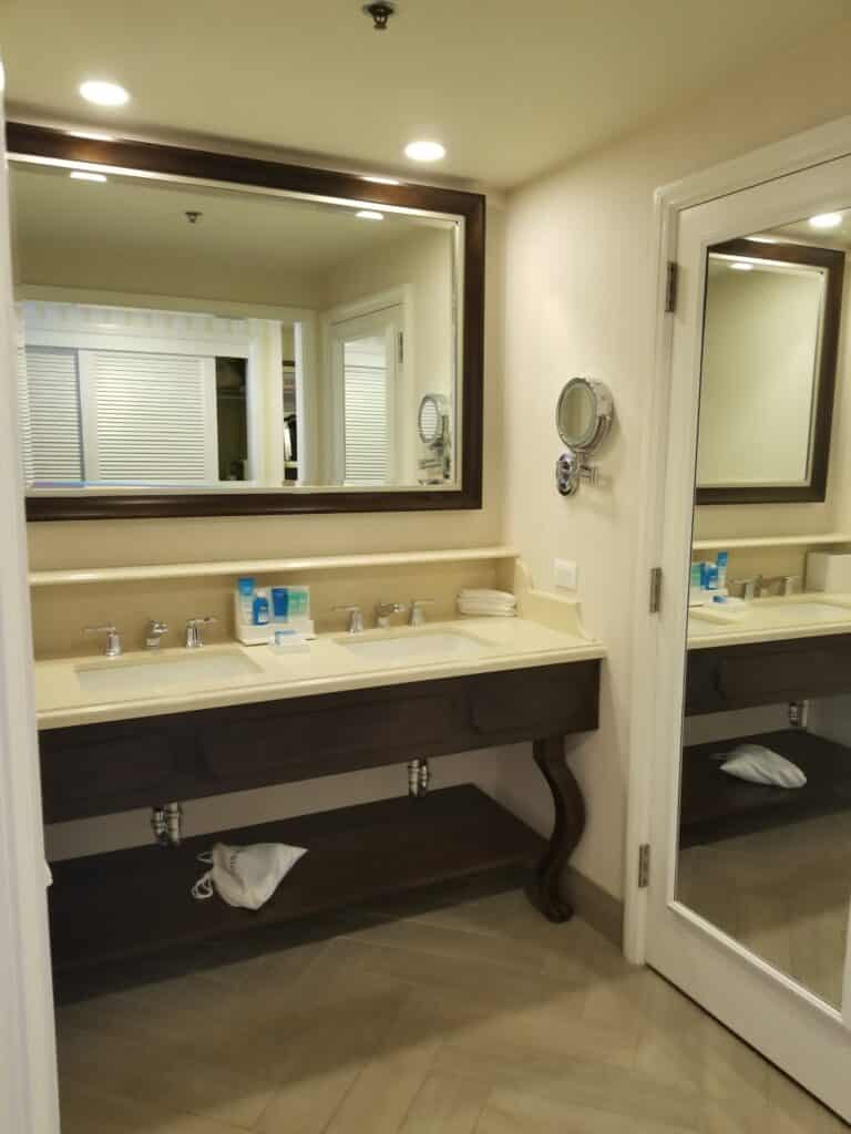 disney boardwalk bathroom vanity