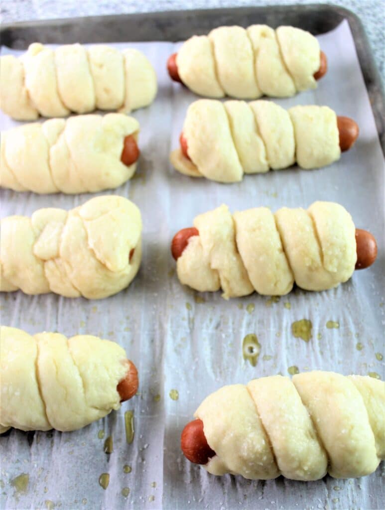 pretzel dogs after boiling but before baking