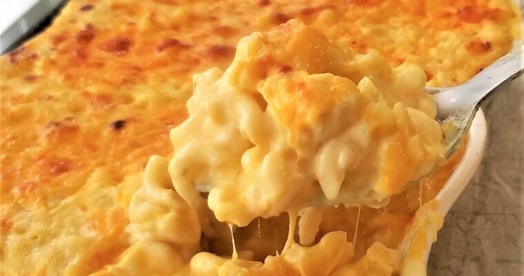 The Creamiest Gluten Free Baked Macaroni and Cheese