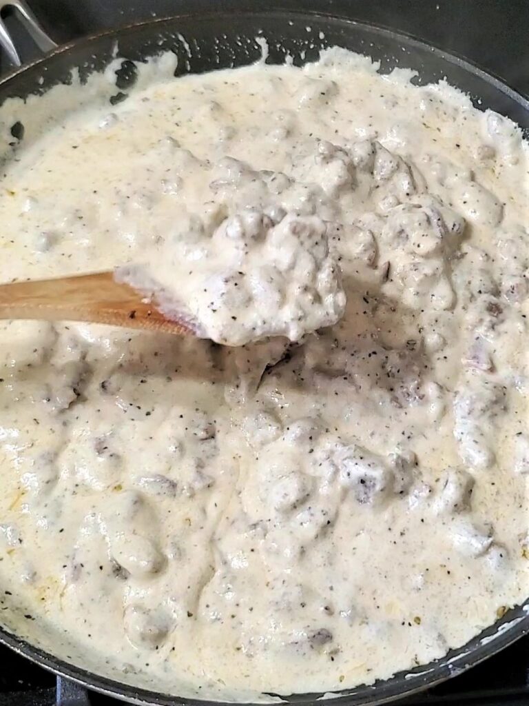 thickened gluten free sausage gravy in saucepan