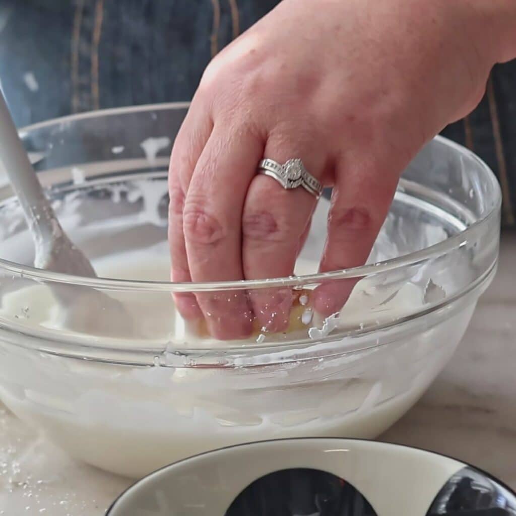 dipping ricotta cookies in icing